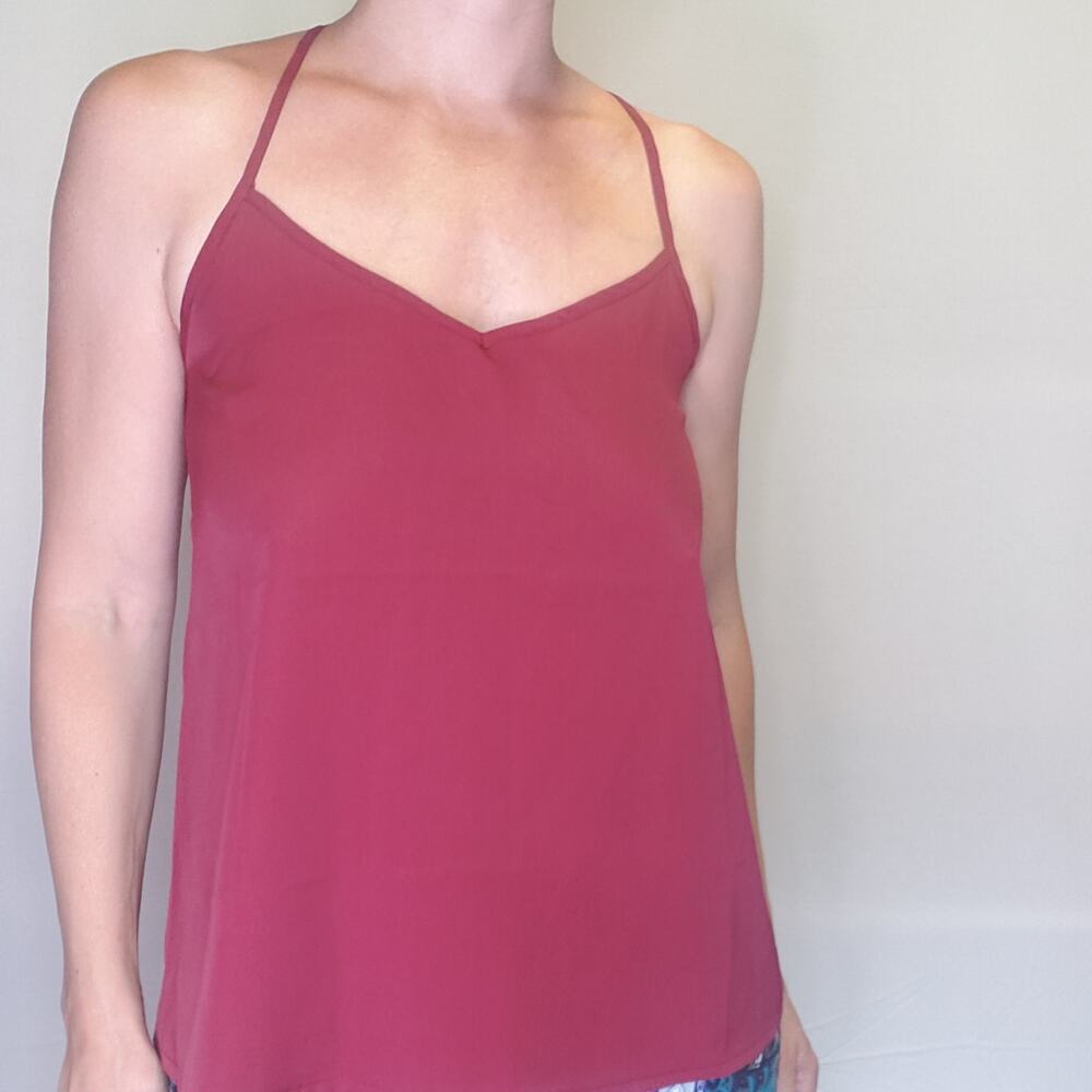 Hollister Simple Strappy Tank Top Red Size Small